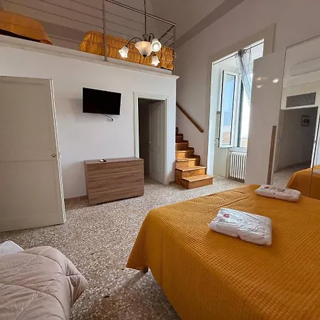 Le Sul Golfo Gallipoli